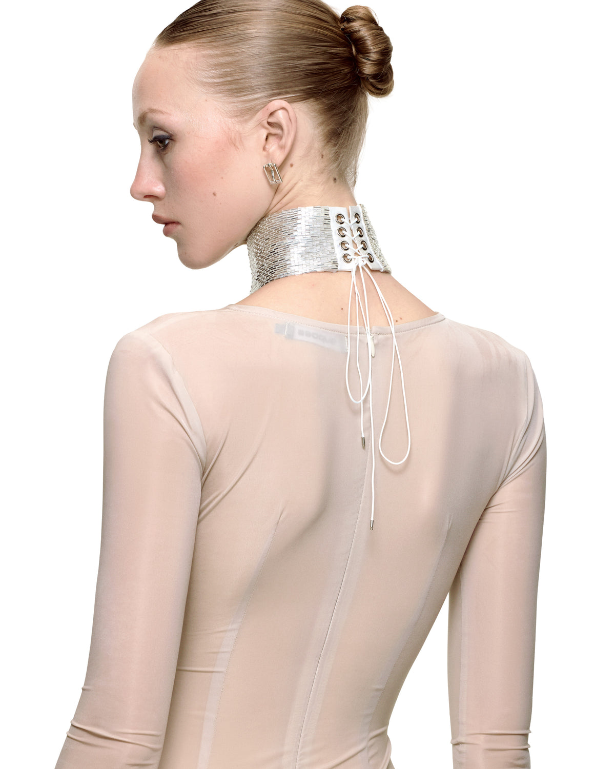 NOCTURNA CHOKER (WHITE)